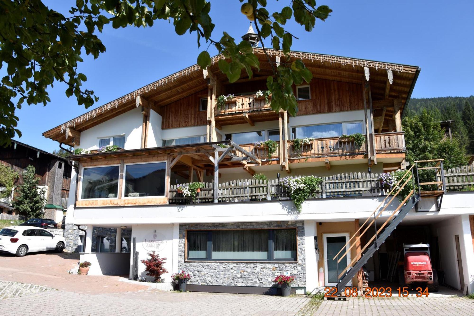 Landhotel Anna Sankt Martin am Tennengebirge Bagian luar foto